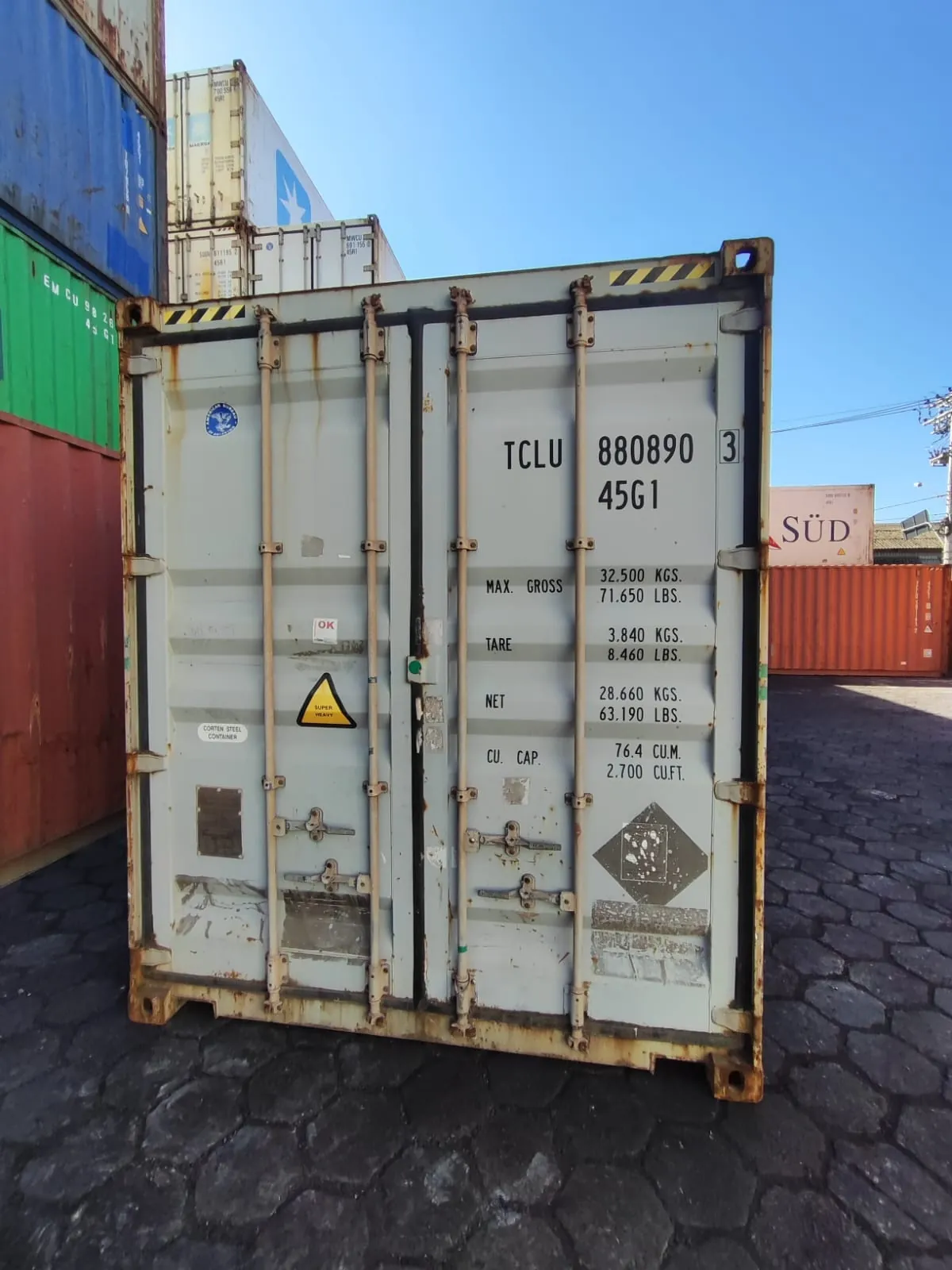 container a venda