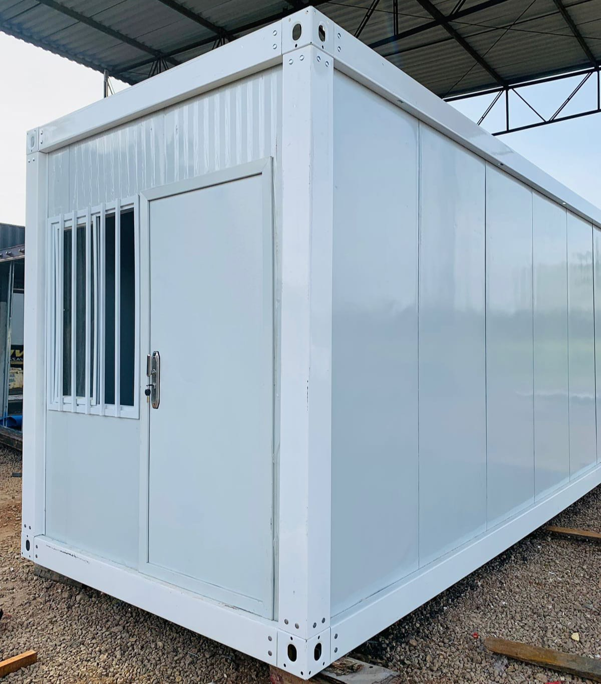 CONTAINER MODULAR